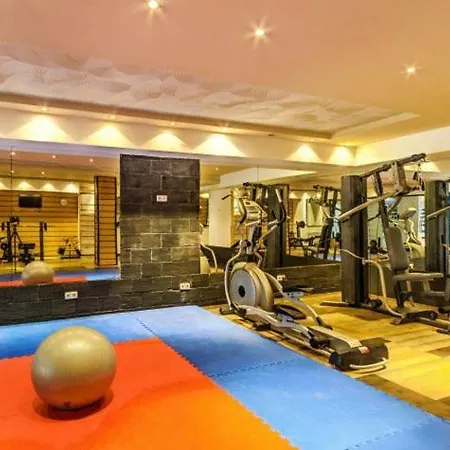 Luxury 2 Bedroom - Ski&spa بانسكو